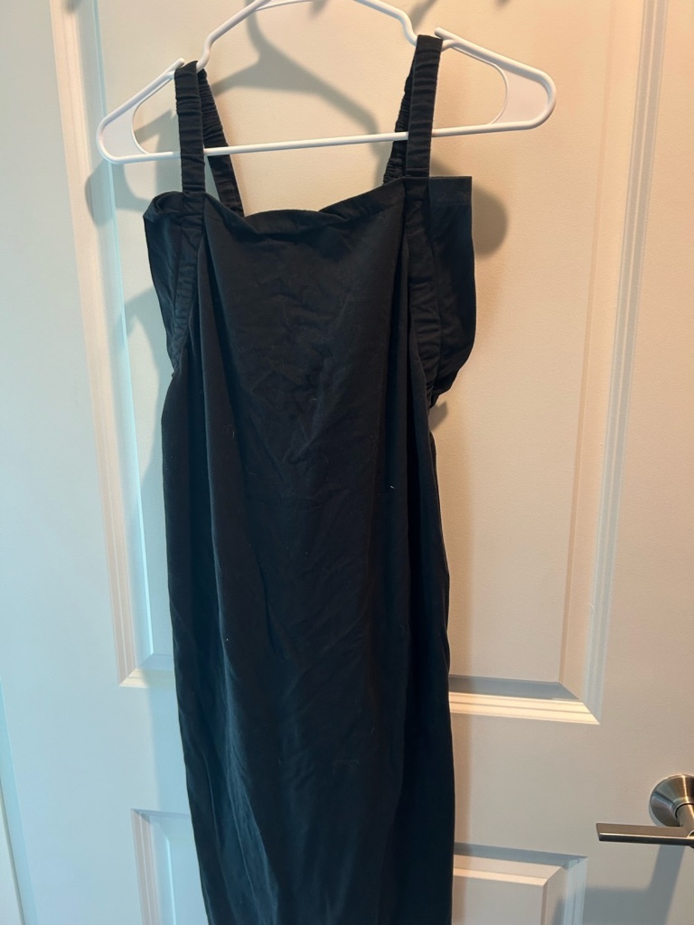 Sleek Black Midi Dress with Wide Straps